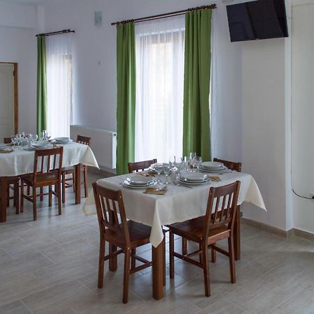 Pensiune Casa Ampeia Alba Iulia Exteriér fotografie