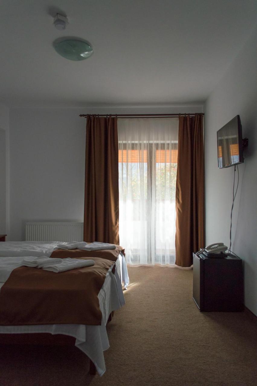 Pensiune Casa Ampeia Alba Iulia Exteriér fotografie